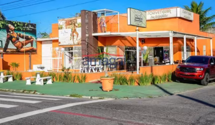 Sala comercial à venda no Porto Novo, Caraguatatuba  por R$ 1.600.000