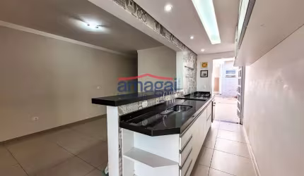 Casa com 2 quartos à venda no Jardim Bela Vista, Jacareí  por R$ 340.000