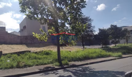 Terreno à venda no Jardim Terras de Santa Helena, Jacareí  por R$ 260.000
