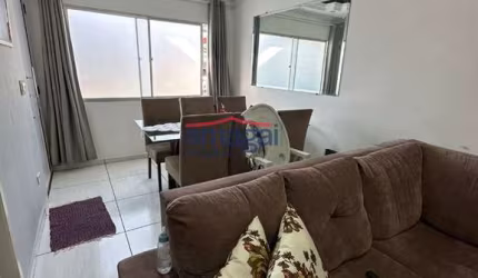 Casa em condomínio fechado com 3 quartos à venda na Cidade Salvador, Jacareí  por R$ 398.000