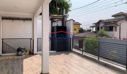 Casa com 4 quartos à venda no Jardim Terras de São João, Jacareí  por R$ 695.000