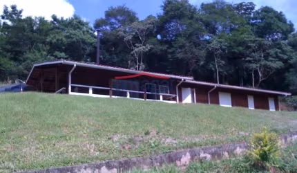 Chácara / sítio com 4 quartos à venda no Centro, Jambeiro  por R$ 2.800.000