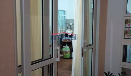 Casa com 2 quartos à venda na Vila Garcia (São Silvestre), Jacareí  por R$ 350.000