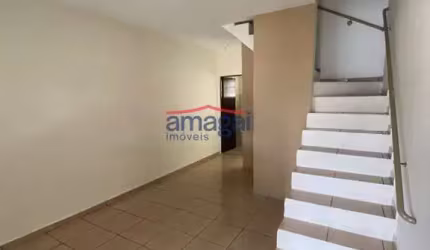 Casa com 2 quartos à venda na Cidade Nova Jacareí, Jacareí  por R$ 210.000