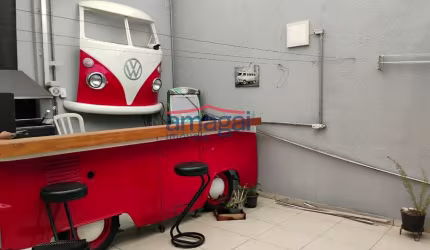 Casa com 3 quartos para alugar na Vila Machado, Jacareí  por R$ 2.800