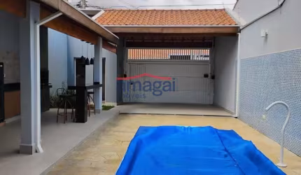 Casa com 3 quartos à venda no Jardim Altos de Santana II, Jacareí  por R$ 780.000