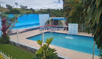 Chácara / sítio com 3 quartos à venda no Jardim Colônia, Jacareí  por R$ 950.000