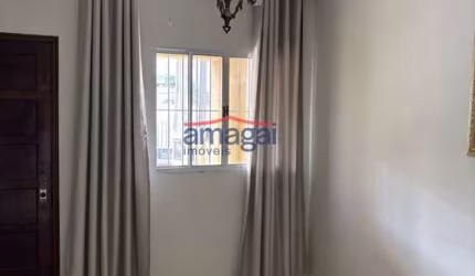 Casa com 3 quartos à venda no Jardim Didinha, Jacareí  por R$ 389.000