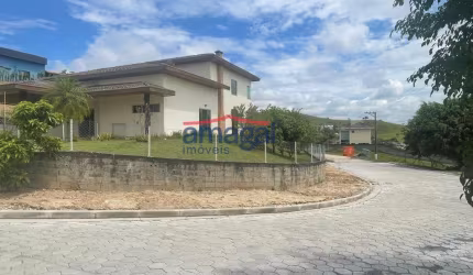 Casa em condomínio fechado com 3 quartos à venda no Condomínio Parque Vale dos Lagos, Jacareí  por R$ 1.600.000