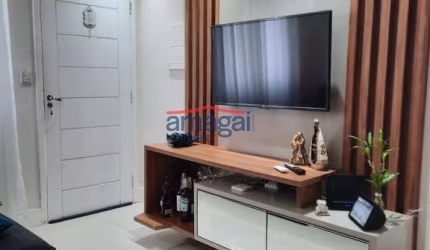 Casa em condomínio fechado com 2 quartos à venda no Jardim Santa Maria, Jacareí  por R$ 550.000