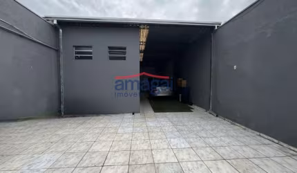 Barracão / Galpão / Depósito à venda no Jardim Sant\'Anna do Pedregulho, Jacareí  por R$ 535.000