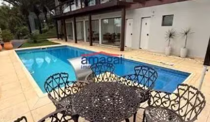 Casa em condomínio fechado para alugar no Recanto dos Passaros, Jacareí  por R$ 30.000