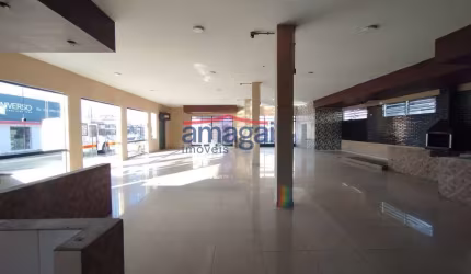 Sala comercial para alugar no São João, Jacareí  por R$ 10.000