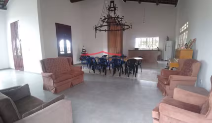 Casa em condomínio fechado com 3 quartos à venda no Loteamento Residencial Parque Lago Dourado, Jacareí  por R$ 2.100.000