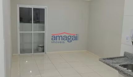Apartamento com 3 quartos para alugar no Loteamento Jardim Sol Nascente, Jacareí  por R$ 1.300