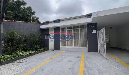 Sala comercial à venda no Jardim Paraíba, Jacareí  por R$ 750.000