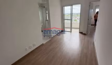 Apartamento com 2 quartos para alugar no Loteamento Villa Branca, Jacareí  por R$ 2.750