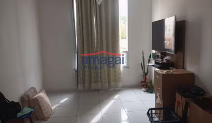 Apartamento com 2 quartos para alugar na Cidade Jardim, Jacareí  por R$ 1.100
