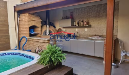 Casa em condomínio fechado com 3 quartos para alugar no Condomínio Residence Club, Jacareí  por R$ 6.000