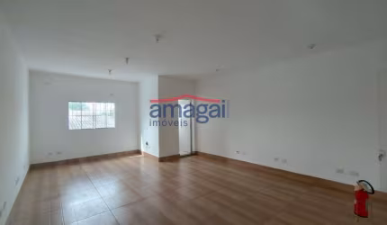 Sala comercial para alugar no Jardim Terras de São João, Jacareí  por R$ 1.250