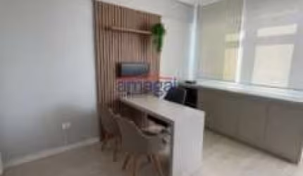 Sala comercial à venda no Parque Residencial Aquarius, São José dos Campos  por R$ 380.000