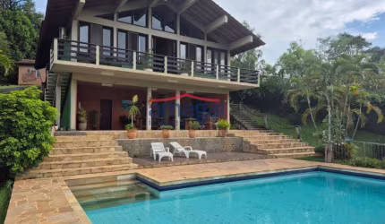 Casa em condomínio fechado com 3 quartos à venda no Condomínio Lagoinha, Jacareí  por R$ 1.915.000