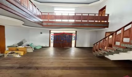 Casa com 4 quartos para alugar no Santa Cruz dos Lázaros, Jacareí  por R$ 8.000