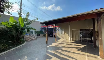 Casa em condomínio fechado com 2 quartos à venda na Cidade Salvador, Jacareí  por R$ 420.000