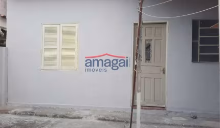 Casa com 1 quarto para alugar no São João, Jacareí  por R$ 850