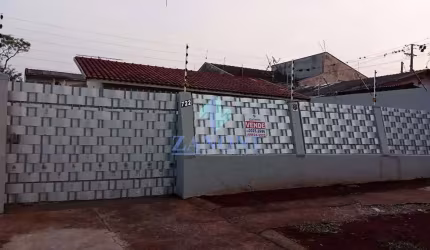 Casa à venda em localização privilegiada no Jardim Liberdade, Maringá, PR