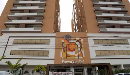 Apartamento com 3 dormitórios à venda, 107 m² por R$ 680.000,00 - Barreiros - São José/SC