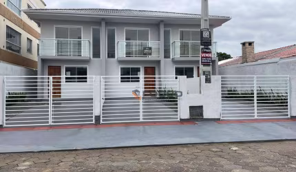 Sobrado com 2 dormitórios à venda, 63 m² por R$ 350.000,00 - Barra do Aririú - Palhoça/SC