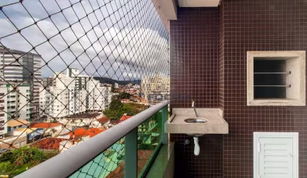 Apartamento à venda, 72 m² por R$ 650.000,00 - Barreiros - São José/SC