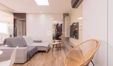 APARTAMENTO REFORMADO E MOBILIADO COM VISTA PARA O MAR EM BARREIROS, SÃO JOSÉ