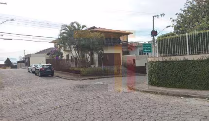 Casa com 4 quartos à venda na Rua Raimundo Bridon, 242, Itaguaçu, Florianópolis por R$ 2.350.000