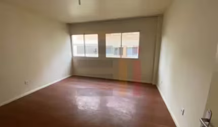 Apartamento com 3 quartos à venda na Rua Luiz Oscar de Carvalho, 207, Trindade, Florianópolis por R$ 590.000
