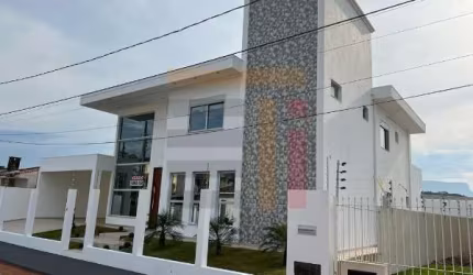 Casa com 4 quartos à venda na Rua José Higino Martins, 51, Centro, Palhoça por R$ 1.500.000