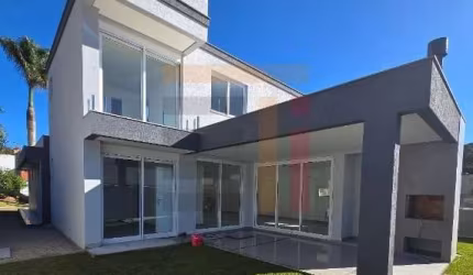 Casa em condomínio fechado com 4 quartos à venda na Rua Leonel Pereira, 8, Cachoeira do Bom Jesus, Florianópolis por R$ 1.850.000