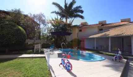 Casa com 3 quartos à venda na Servidão Orleans, 212, Ingleses do Rio Vermelho, Florianópolis por R$ 1.600.000