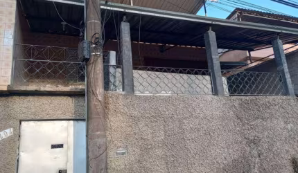 Casa em condomínio fechado com 3 quartos à venda na Rua Vereador José Joaquim Sobreira, Filgueiras, Juiz de Fora, 320 m2 por R$ 230.000