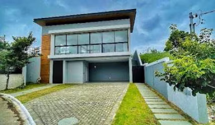 Casa com 4 dormitórios à venda, 400 m² por R$ 1.850.000,00 - Aeroporto - Juiz de Fora/MG