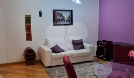 Apartamento com 2 quartos à venda em Menino Deus - RS