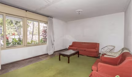 Casa com 6 quartos à venda em Menino Deus - RS