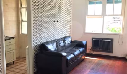 Apartamento com 2 quartos à venda em Santana - RS