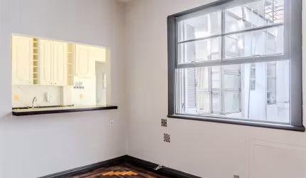 Apartamento com 3 quartos à venda em Azenha - RS