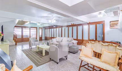 Casa com 3 quartos à venda em Vila Ipiranga - RS