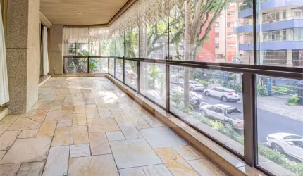 Apartamento com 3 quartos à venda em Petrópolis - RS