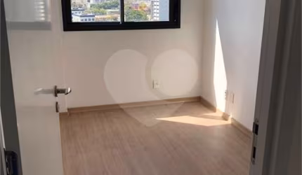 Apartamento com 2 quartos à venda em Azenha - RS