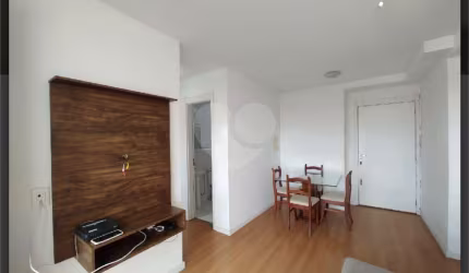 Apartamento com 2 quartos para locação em Partenon - RS