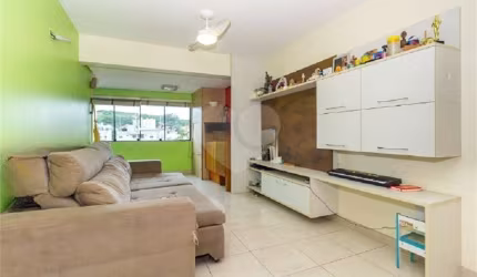 Apartamento com 3 quartos à venda em Tristeza - RS